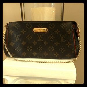 SOLDAuthentic Louis Vuitton Eva Clutch